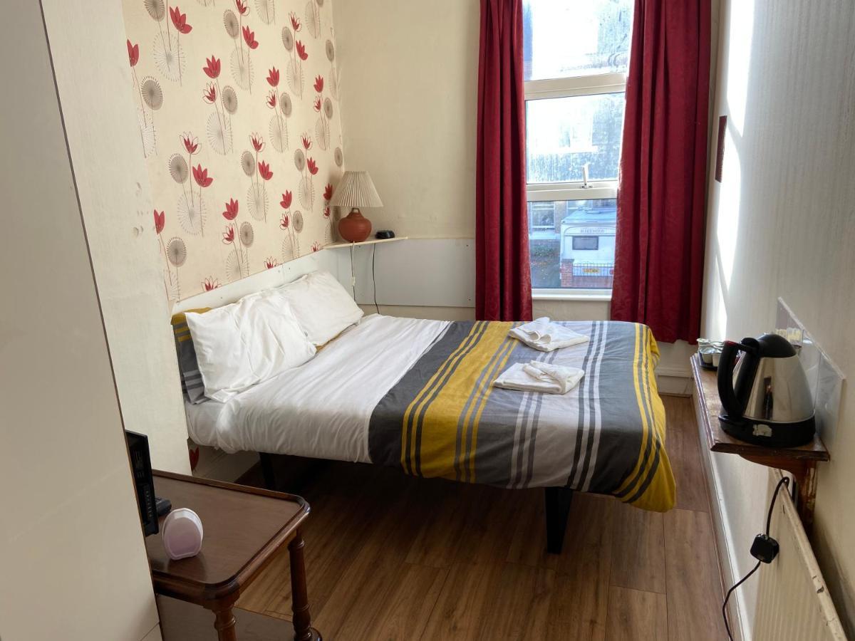 アビー ロッジ ホテル B&B ロンドン エクステリア 写真